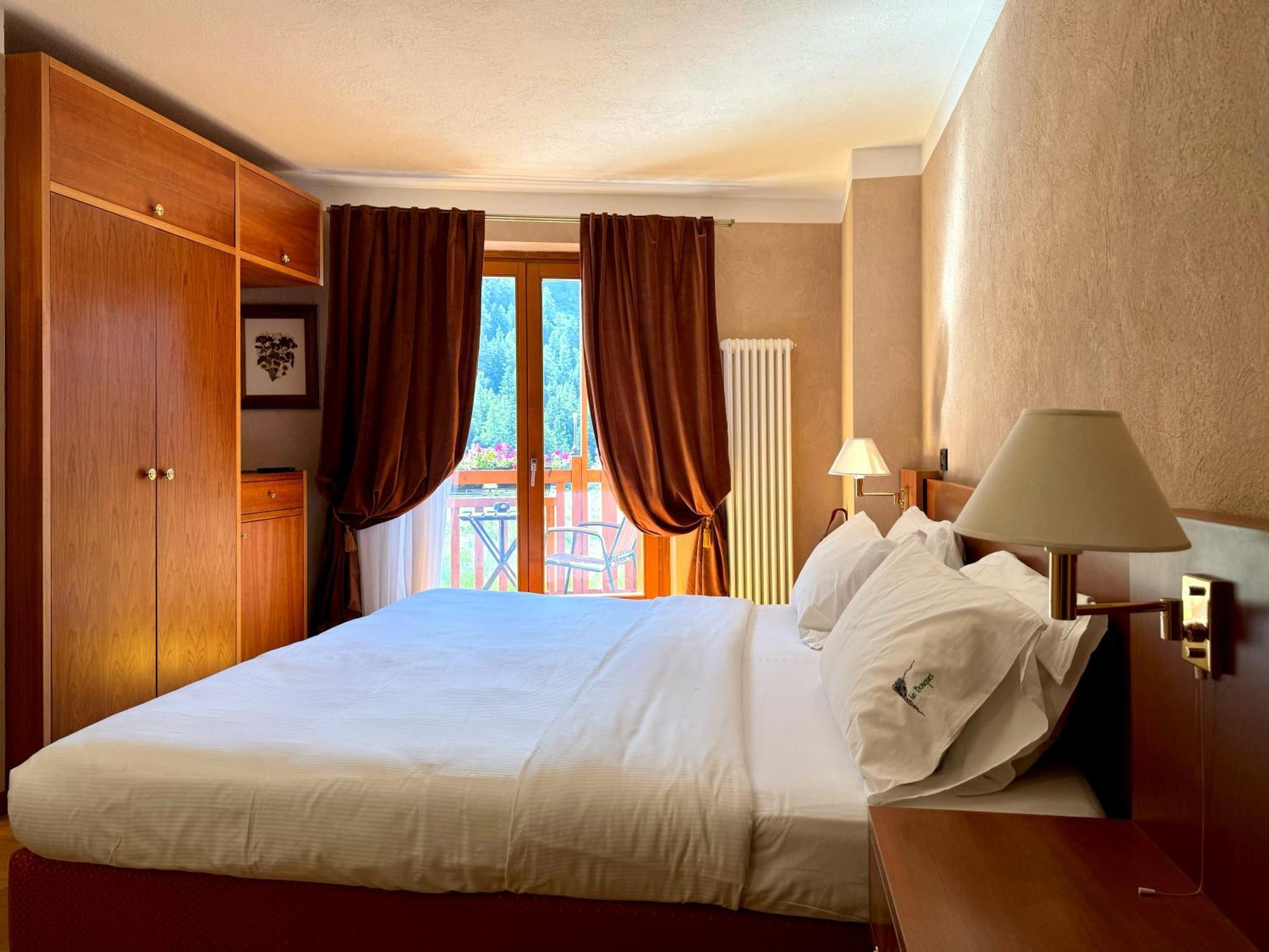 Hotel Le Bouquet - Adults Only Cogne Exterior foto
