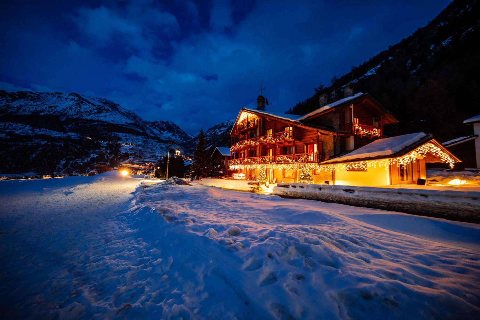 Hotel Le Bouquet - Adults Only Cogne Exterior foto