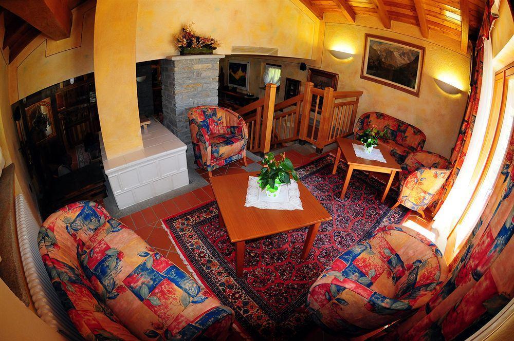 Hotel Le Bouquet - Adults Only Cogne Exterior foto